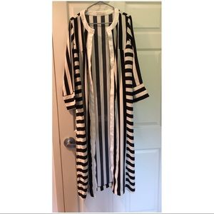 Black and white stripe kimono